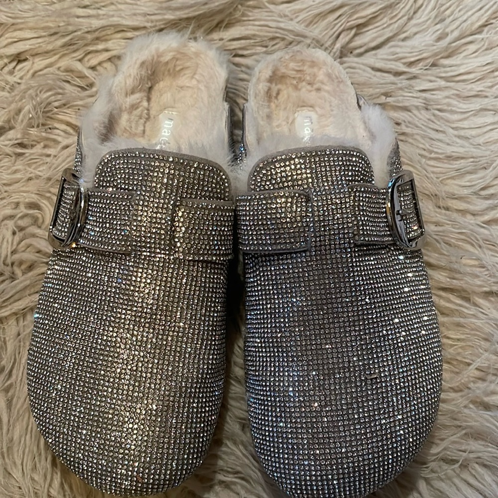 STEVE MADDEN BLINGY SLIDES
